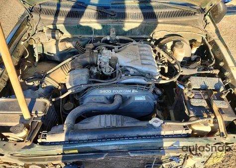 2002 Toyota Tacoma Xtracab z USA, uszkodzony, nr VIN 5TEWN72N62Z111717